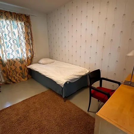 Hostel Grand *