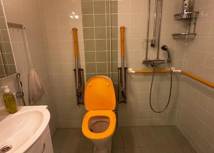 Grand بيت شباب *